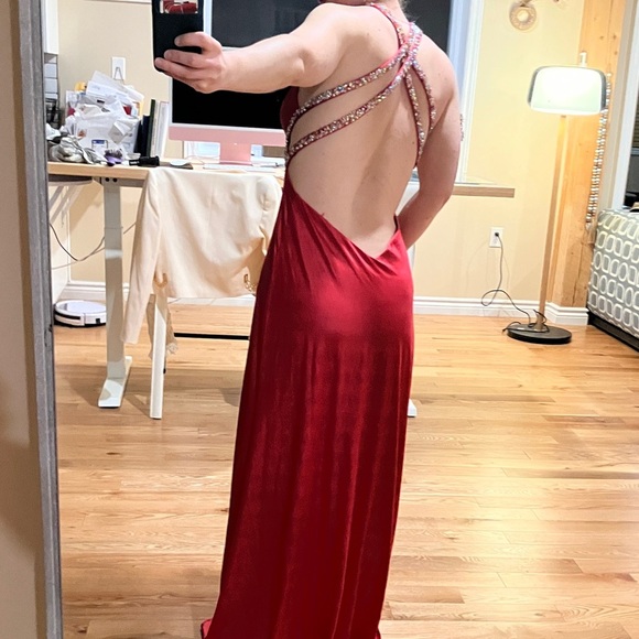 La  Femme coral crystal crossed straps back slit dress - Picture 10 of 10